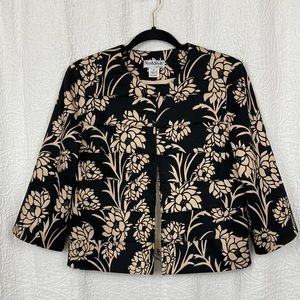NorthStyle Women’s Floral Tiered Jacket sz 6